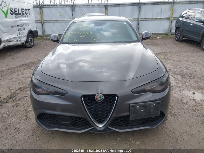 2017 Alfa Romeo Giulia Q4 VIN: ZARFAEDN9H7532480 Lot: 12452855