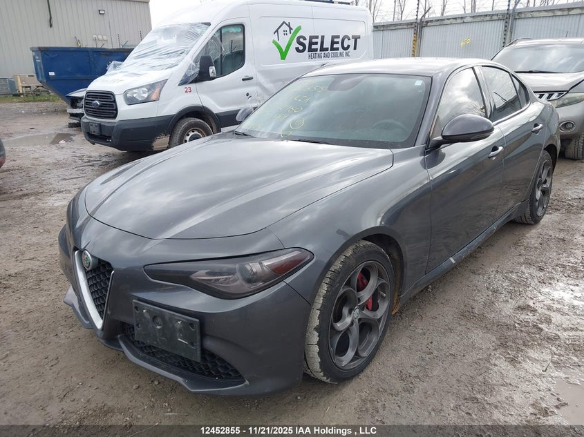 ZARFAEDN9H7532480 2017 ALFA ROMEO GIULIA photo no. 2
