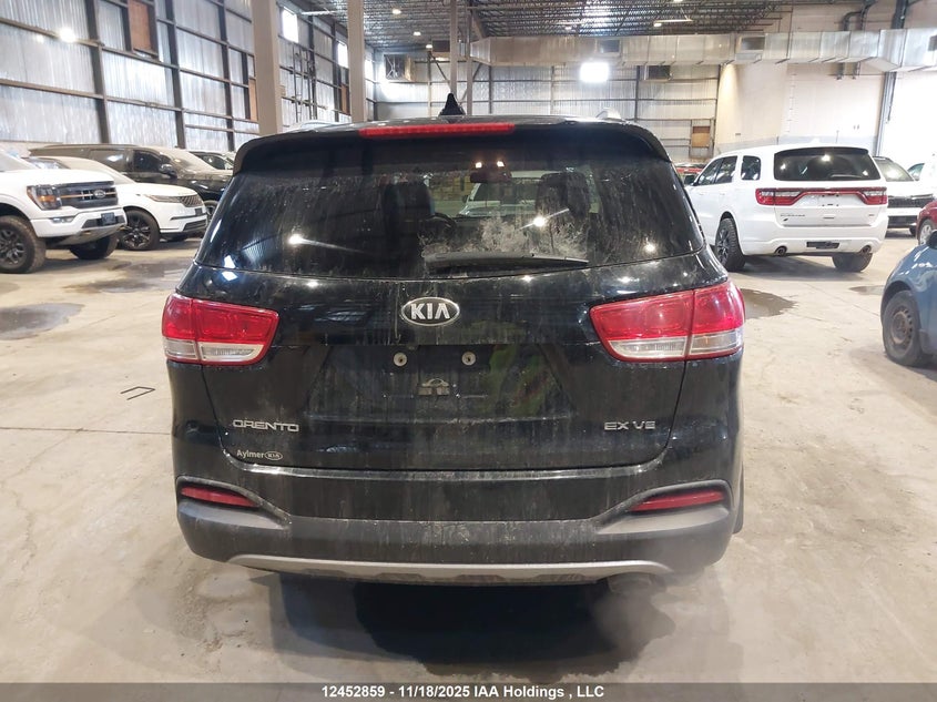 5XYPHDA55JG391490 2018 KIA SORENTO photo no. 17