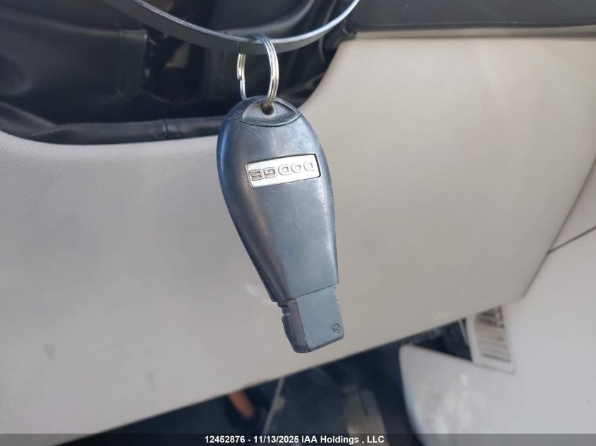 2015 Dodge Grand Caravan Crew VIN: 2C4RDGDG8FR692227 Lot: 12452876