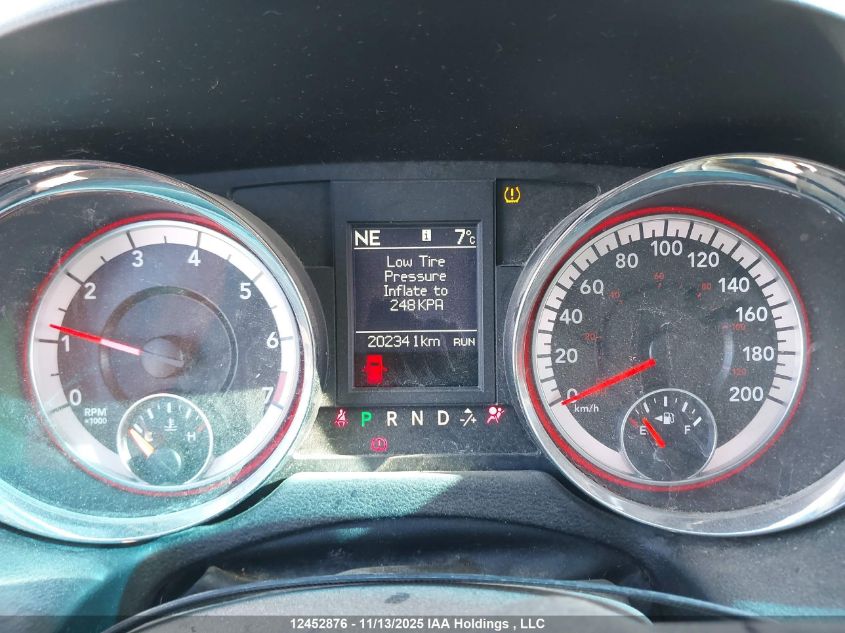 2015 Dodge Grand Caravan Crew VIN: 2C4RDGDG8FR692227 Lot: 12452876