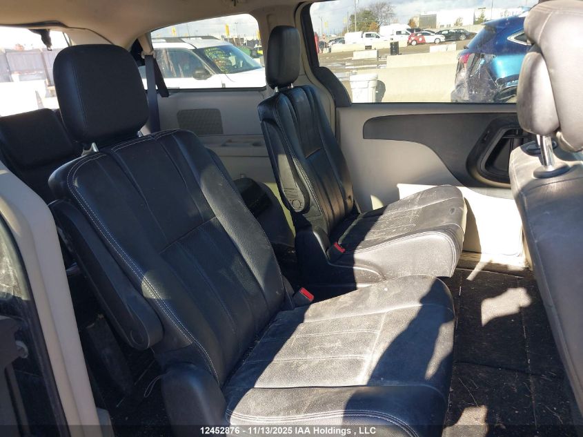 2015 Dodge Grand Caravan Crew VIN: 2C4RDGDG8FR692227 Lot: 12452876