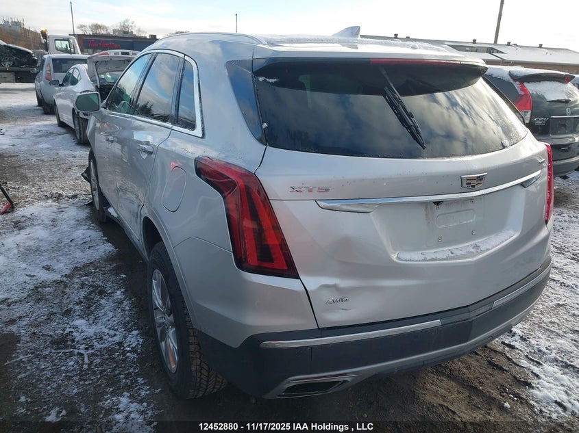 1GYKNDR40LZ202256 2020 CADILLAC XT5 photo no. 3