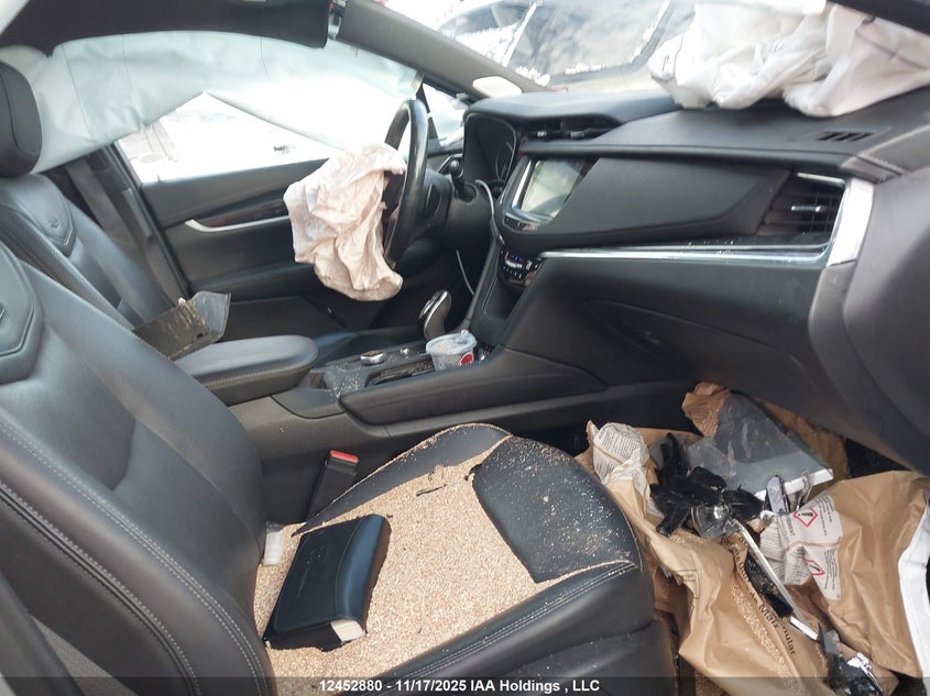 1GYKNDR40LZ202256 2020 CADILLAC XT5 photo no. 5
