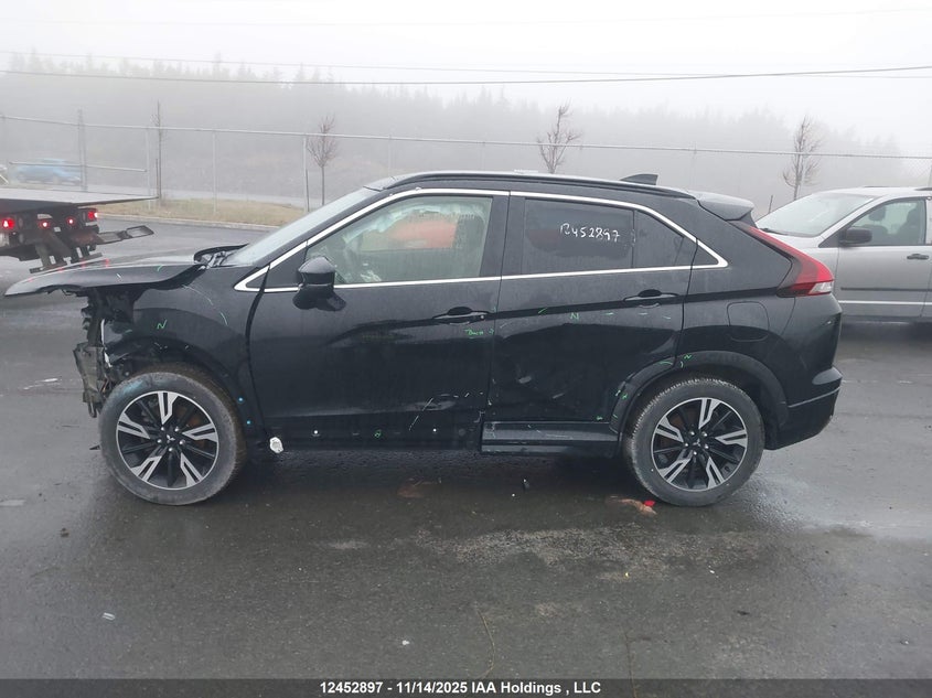 2024 Mitsubishi Eclipse Cross Gt/Noir/Se/Sel VIN: JA4ATVAAXRZ602441 Lot: 12452897