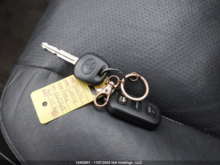4T1BA32K85U062165 2005 TOYOTA CAMRY photo no. 11
