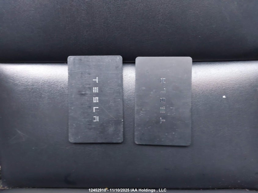 2019 Tesla Model 3 VIN: 5YJ3E1EA0KF403017 Lot: 12452910