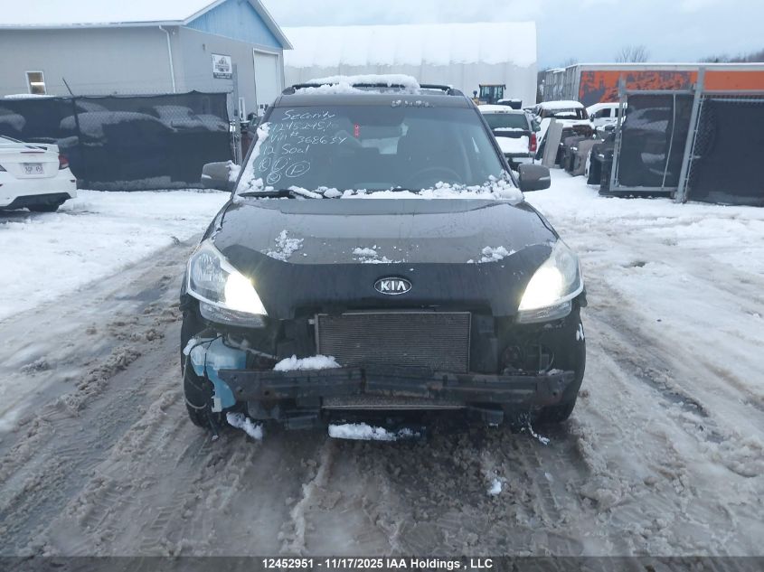 2012 Kia Soul 2.0L 2U/2.0L 4U/2.0L 4U Burner/2.0L 4U Luxury/2.0L 4U Retro VIN: KNDJT2A67C7368634 Lot: 12452951