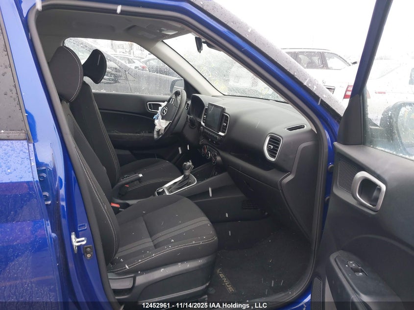 KMHRC8A35PU234820 2023 HYUNDAI VENUE photo no. 5