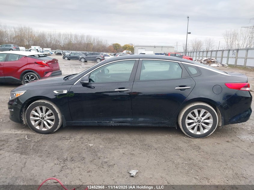 5XXGT4L35GG080858 2016 KIA OPTIMA photo no. 14