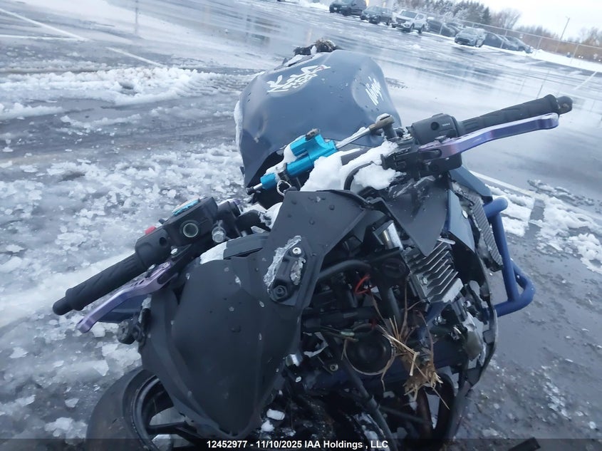 2022 Kawasaki Ex400 VIN: JKAEXKG19NDAG7121 Lot: 12452977