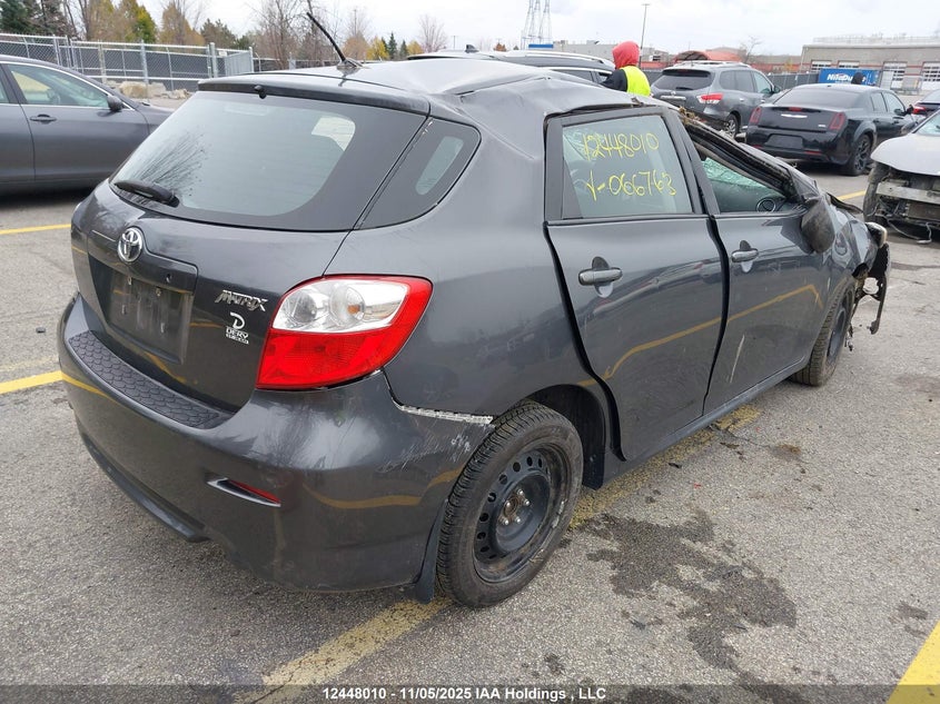 2013 Toyota Matrix VIN: 2T1KU4EE0DC066763 Lot: 12448010X