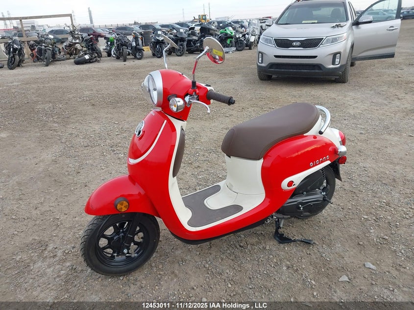 JH2AF7720SK400304 2025 HONDA NC photo no. 2