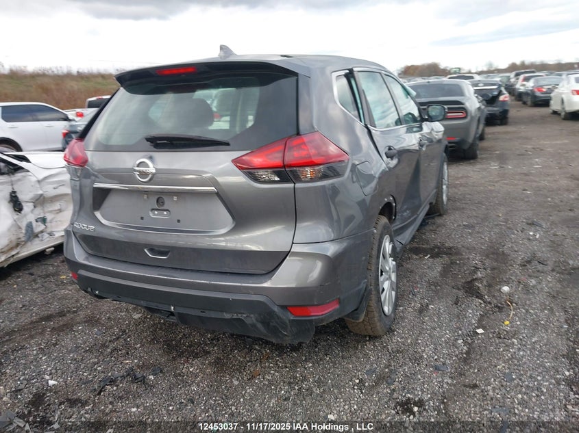 5N1AT2MT4JC836630 2018 NISSAN ROGUE photo no. 4