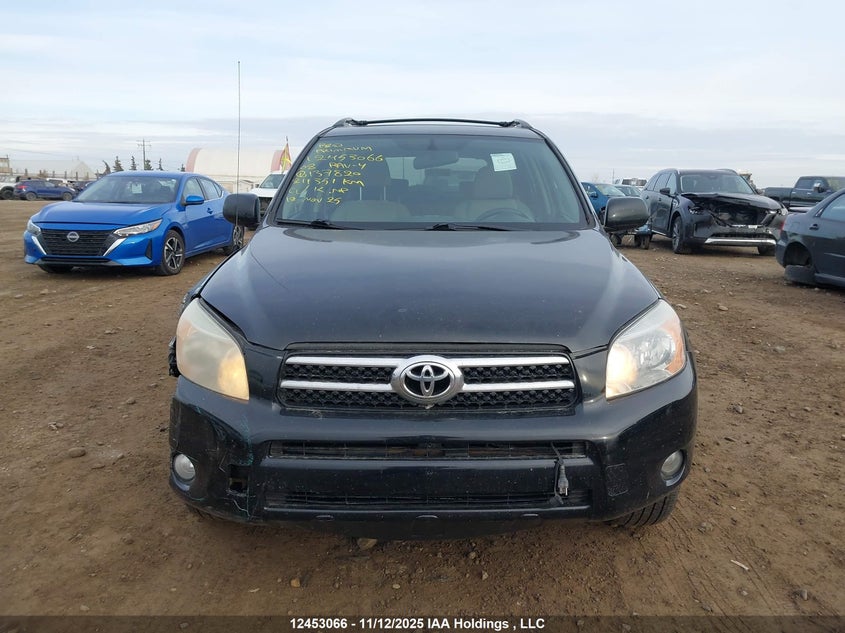 2008 Toyota Rav4 Limited VIN: JTMBD31V985137820 Lot: 12453066