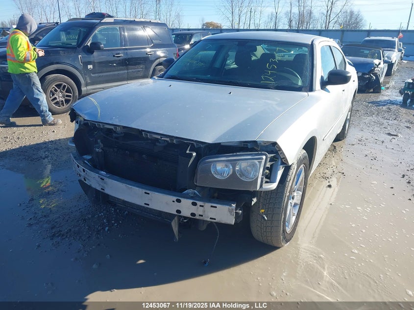 2B3KA33G88H261675 2008 DODGE CHARGER photo no. 2