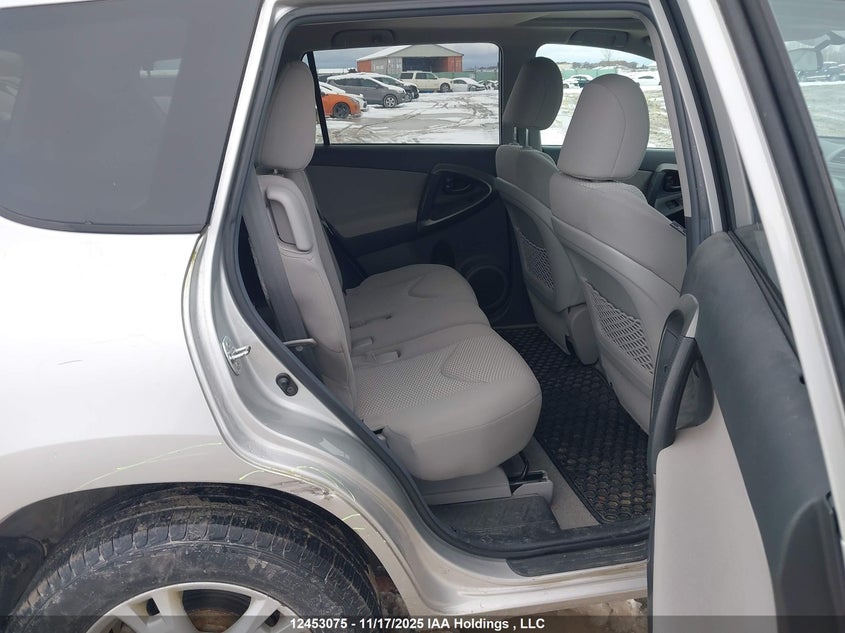 2T3BF4DVXCW200260 2012 TOYOTA RAV 4 photo no. 8