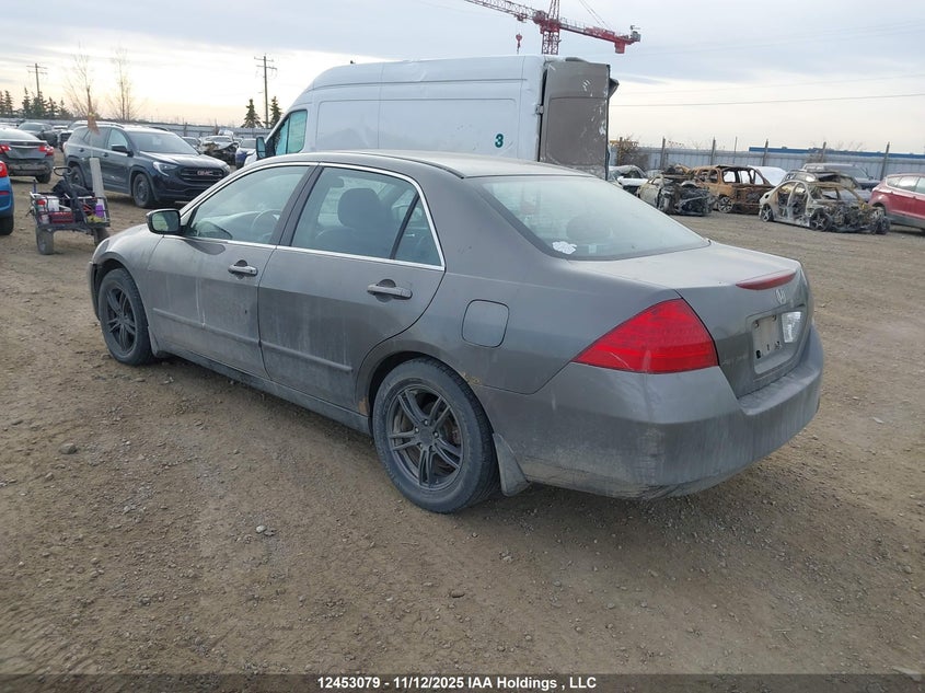 1HGCM56816A810088 2006 HONDA ACCORD photo no. 3