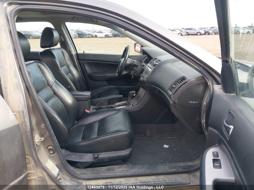1HGCM56816A810088 2006 HONDA ACCORD photo no. 5