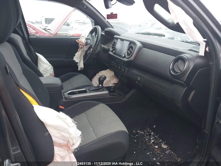 3TYDZ5BN6NT015916 2022 TOYOTA TACOMA photo no. 5