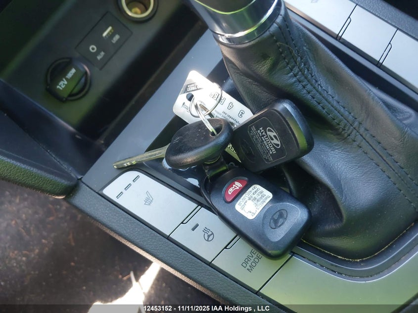 KMHD84LFXLU055064 2020 HYUNDAI ELANTRA photo no. 11