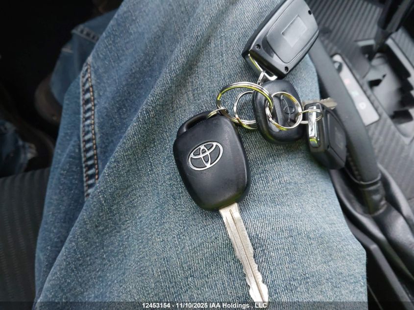 2015 Toyota Rav4 VIN: 2T3BFREVXFW294205 Lot: 12453154