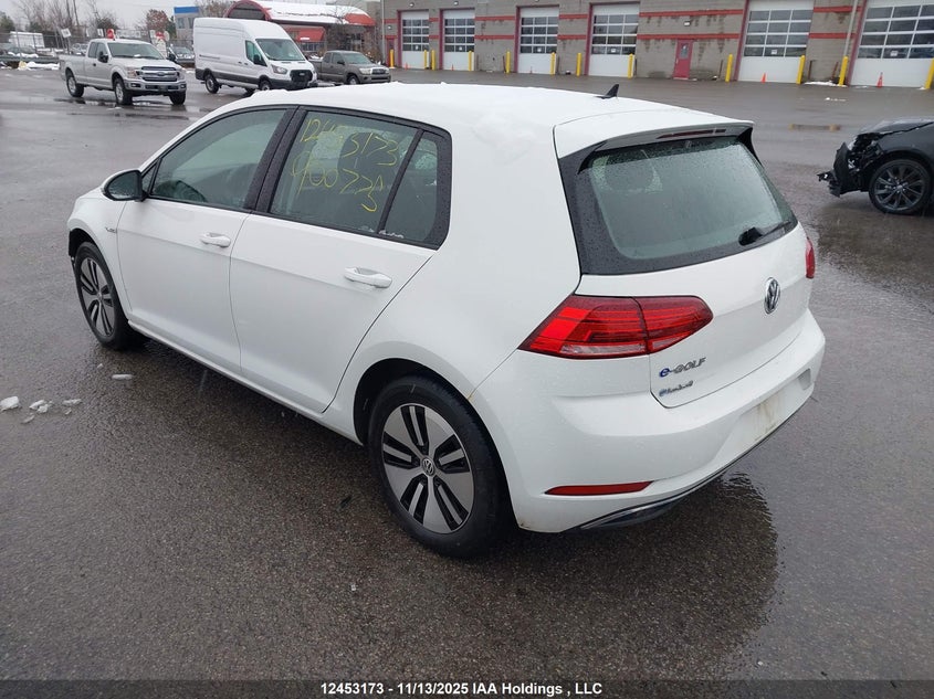 WVWPR7AU1KW900775 2019 VOLKSWAGEN E GOLF photo no. 3