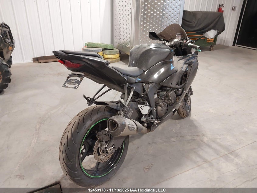 JKBZXJG1XKA003238 2019 KAWASAKI ZX photo no. 4