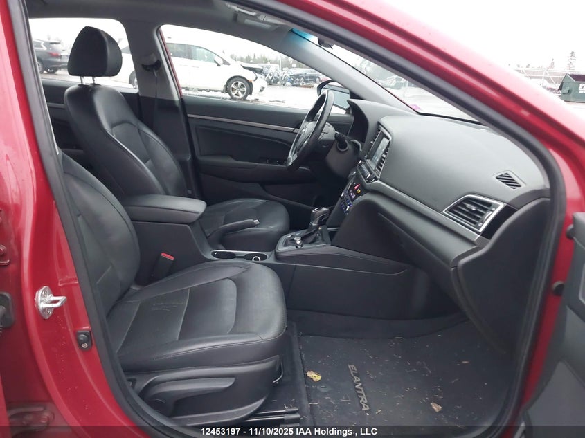 KMHD84LF1HU293800 2017 HYUNDAI ELANTRA photo no. 5
