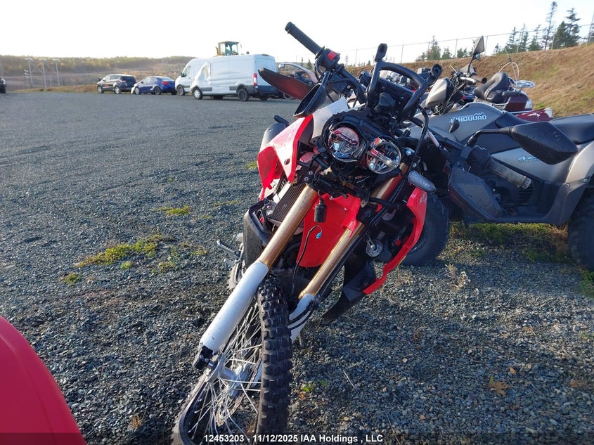 MLHND1661S5400132 2025 HONDA CRF photo no. 5