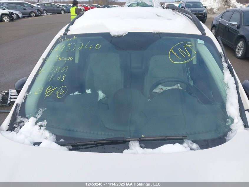 2017 Ford Escape VIN: 1FMCU9G98HUB63361 Lot: 12453240