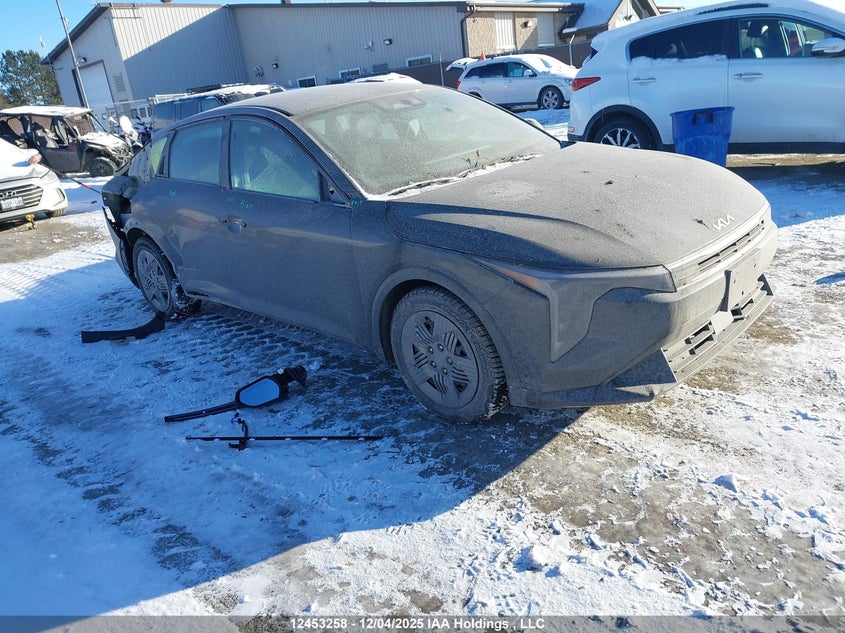 3KPFT4DEXSE017588 2025 Kia K4 Lx auction photo 1