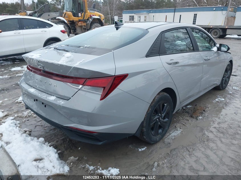 KMHLM4AG6PU586609 2023 HYUNDAI ELANTRA photo no. 4