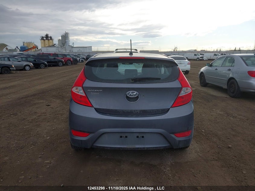 2017 Hyundai Accent Se VIN: KMHCT5AE5HU322712 Lot: 12453298