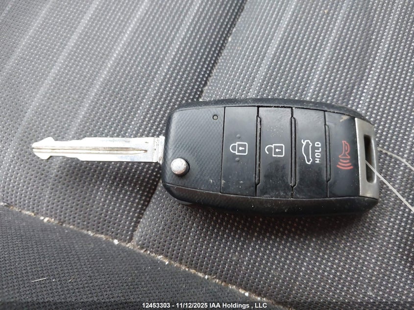 2016 Kia Forte VIN: KNAFX4A6XG5492823 Lot: 12453303