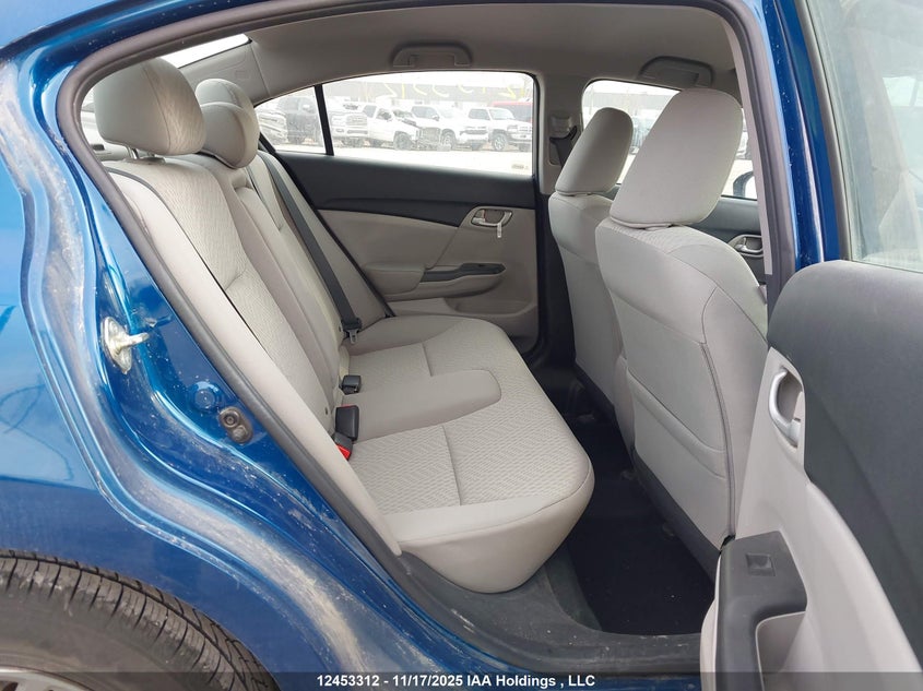 2HGFB2F47FH058834 2015 HONDA CIVIC photo no. 8