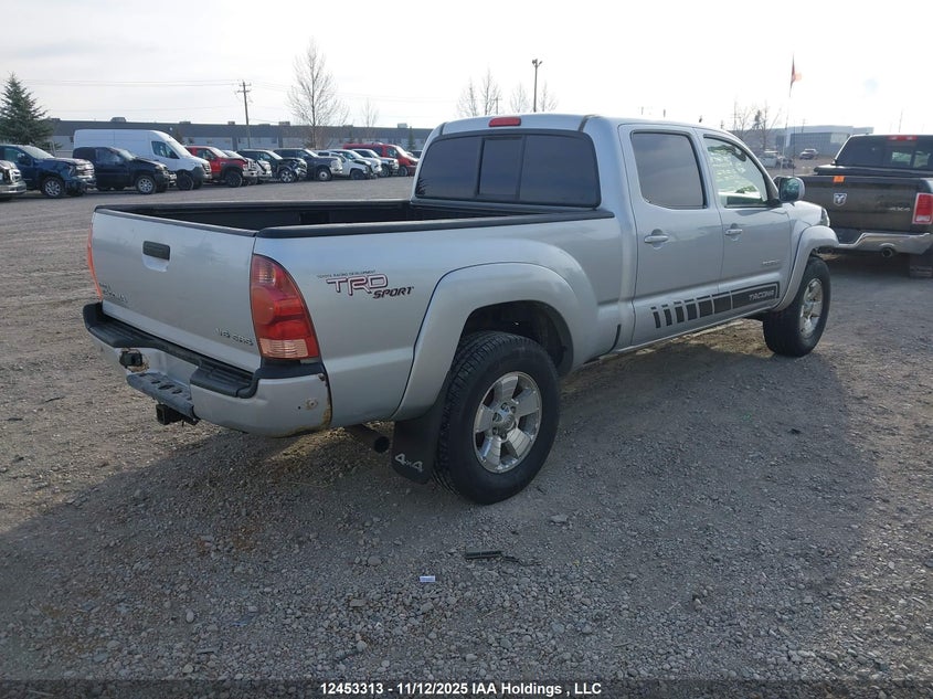 5TEMU52N27Z330356 2007 TOYOTA TACOMA photo no. 4