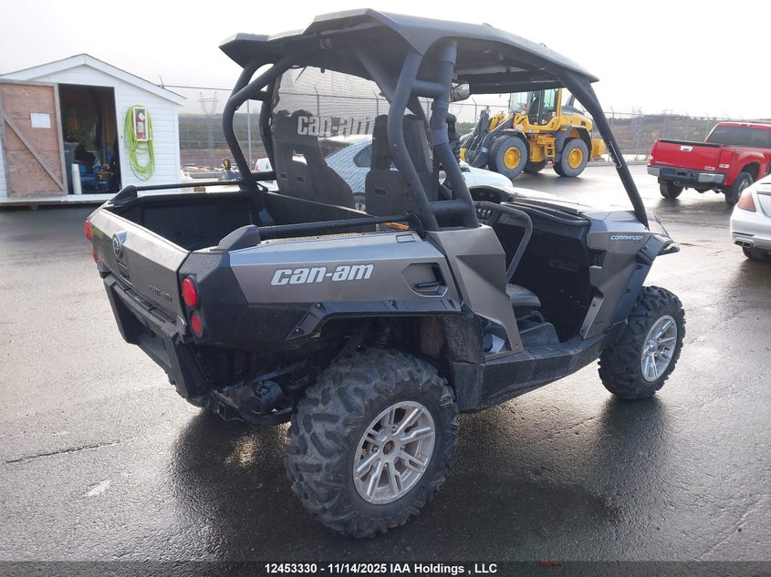 3JBKPXN13EJ000081 2014 CAN-AM/ BRP COMMANDER photo no. 4