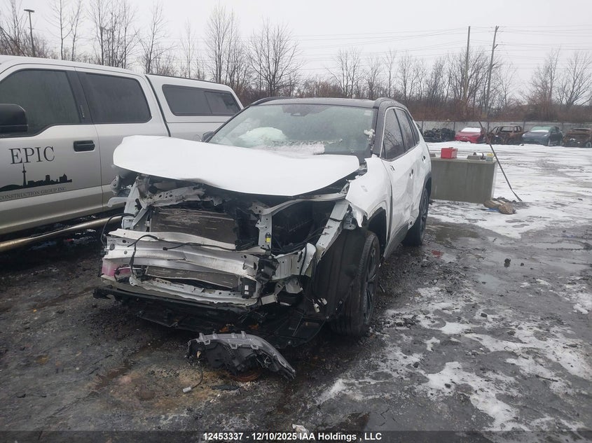 2T35WRFV3PW153828 2023 TOYOTA RAV 4 photo no. 2