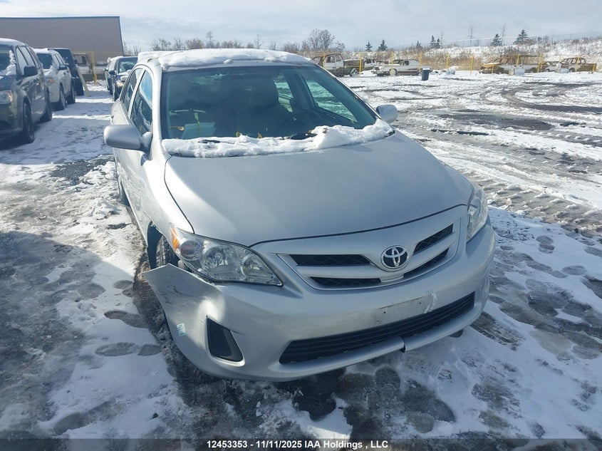 2T1BU4EE3DC035328 2013 TOYOTA COROLLA photo no. 24