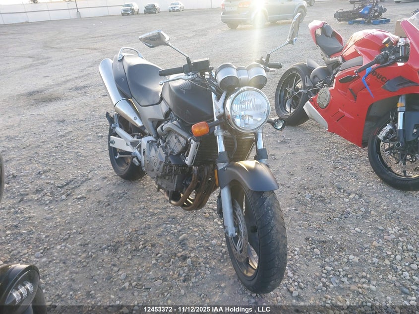 ZDCPC362X4F000308 2004 Honda Cb600 F auction photo 1