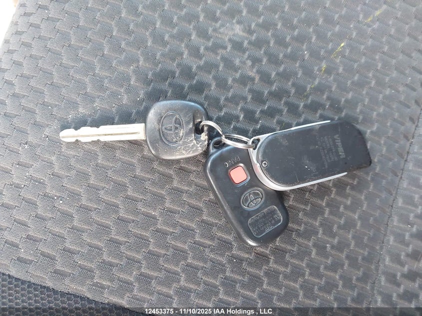 2007 Toyota Matrix Wagon VIN: 2T1KR32E07C666509 Lot: 12453375