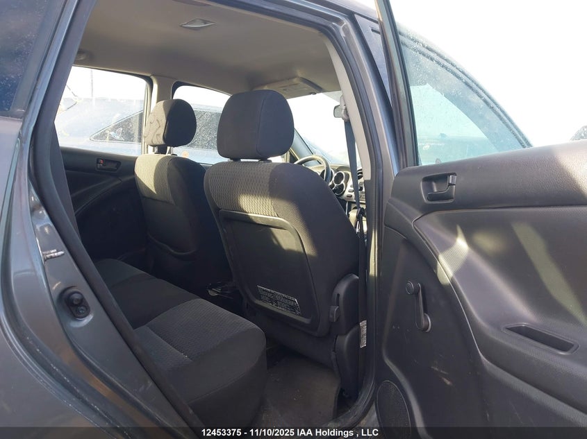 2007 Toyota Matrix Wagon VIN: 2T1KR32E07C666509 Lot: 12453375