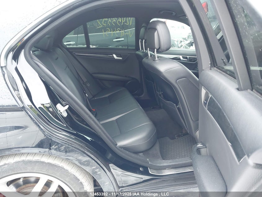 2013 Mercedes-Benz C 300 4Matic VIN: WDDGF8AB6DG113451 Lot: 12453392