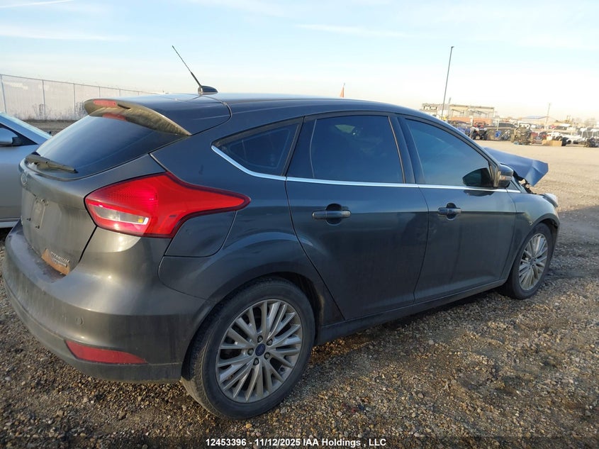 1FADP3N28FL290204 2015 FORD FOCUS photo no. 13