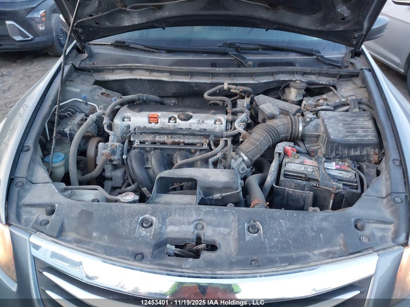 1HGCP2F34CA190763 2012 HONDA ACCORD photo no. 10