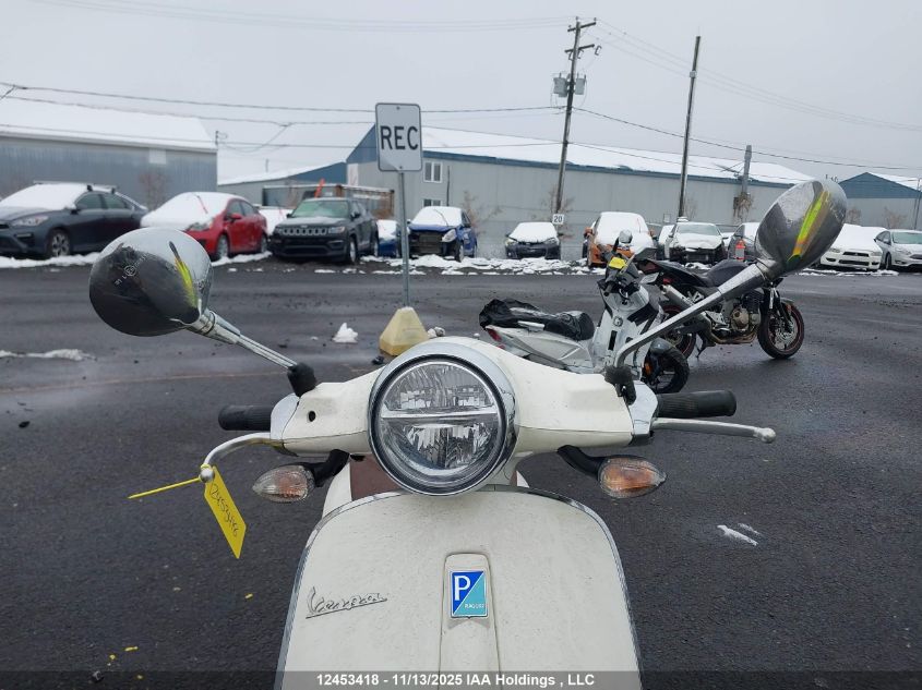 2022 Vespa Primavera/Sprint 50 VIN: ZAPCA06BXN5105477 Lot: 12453418