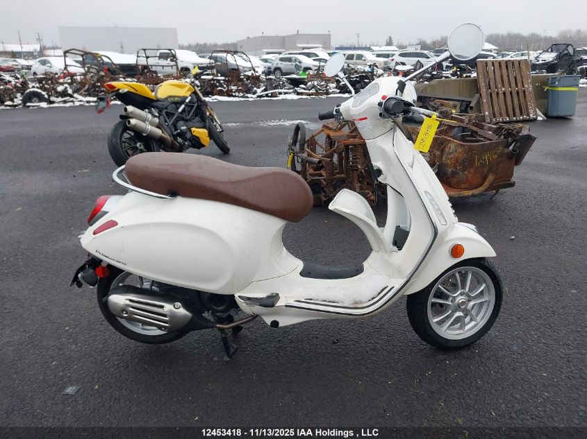 2022 Vespa Primavera/Sprint 50 VIN: ZAPCA06BXN5105477 Lot: 12453418