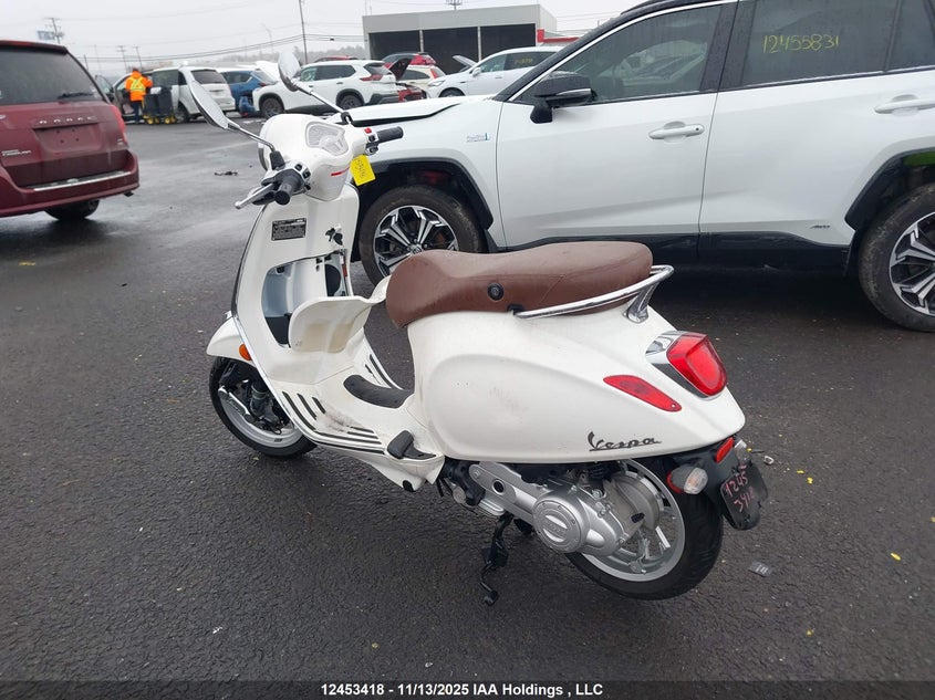 ZAPCA06BXN5105477 2022 VESPA  photo no. 3
