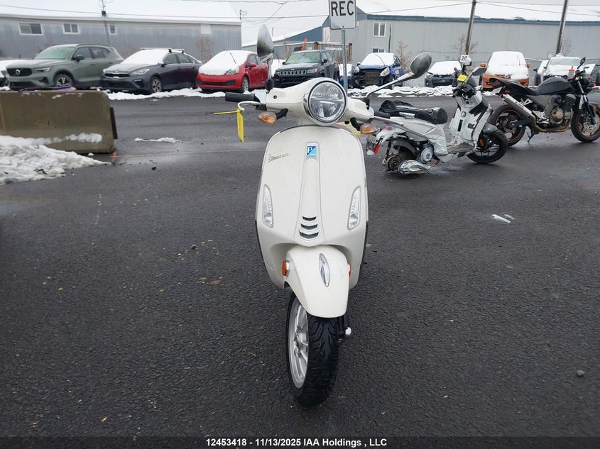 ZAPCA06BXN5105477 2022 VESPA  photo no. 5